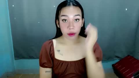 Snapshot of hott_cumforyou chatting on February 20, 11:53 am jelaigrande online show from February 20, 11:53 am