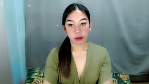 Snapshot of hott_cumforyou chatting on February 27, 1:08 am jelaigrande online show from February 27, 1:08 am