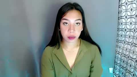 Snapshot of hott_cumforyou chatting on January 24, 1:35 am jelaigrande online show from January 24, 1:35 am