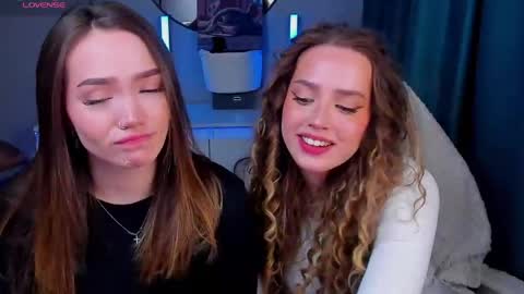 hello Im Eva online show from April 14, 3:48 pm