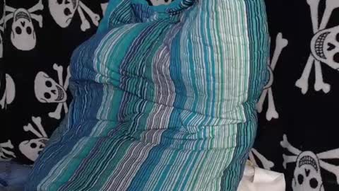 independent Model online show from February 11, 5:26 am