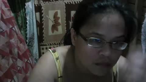 hotty_babex online show from February 12, 11:47 am