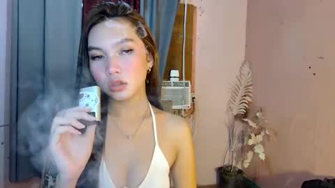Snapshot of hotty_cassie chatting on September 26, 12:40 am cassie online show from September 26, 12:40 am