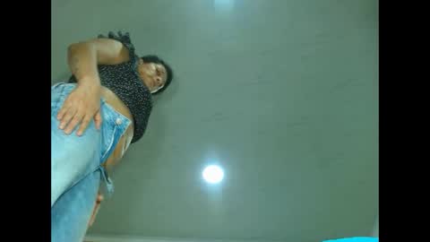 Mary online show from May 5, 4:46 pm