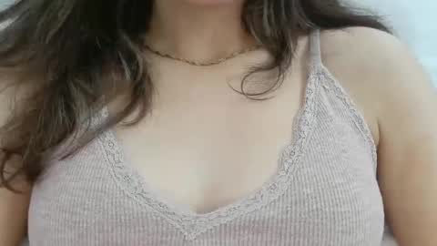 Hotwixx online show from March 29, 6:15 am