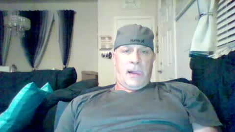 hotyummycock69 online show from September 12, 12:45 am