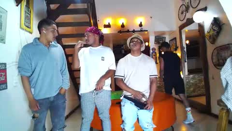 HOWENTS online show from November 4, 12:12 am