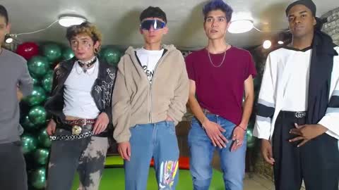 HOWENTS online show from February 22, 3:12 am