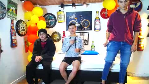 HOWENTS online show from February 10, 2:41 am