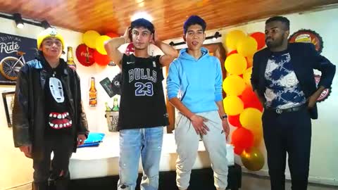 HOWENTS online show from February 3, 2:36 am