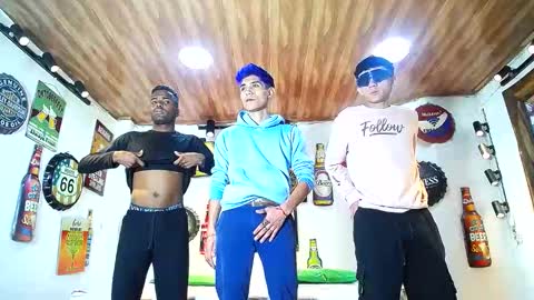 HOWENTS online show from March 5, 3:08 am