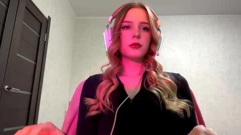 Hikki online show from March 18, 3:29 pm