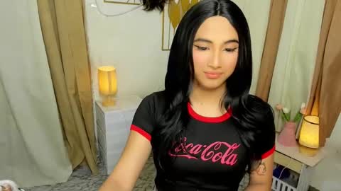 drea  online show from November 24, 1:26 am