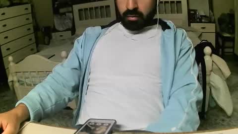 hugeveiny online show from April 23, 3:57 pm