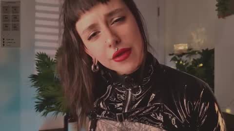 Mika online show from January 18, 7:56 pm