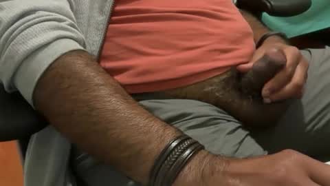 HunkyLover online show from April 19, 7:09 am