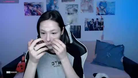 HugoMin online show from December 23, 5:39 am