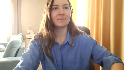 HumpyGrey online show from March 23, 6:40 am