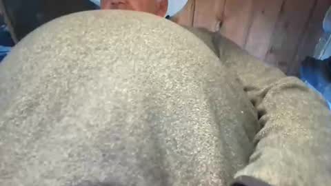 Snapshot of hung34u chatting on March 10, 5:07 pm hung34u online show from March 10, 5:07 pm