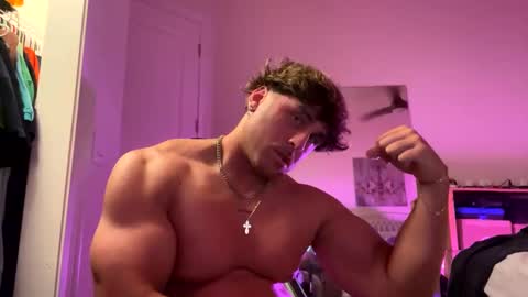 hungkingg22 online show from March 10, 1:34 am