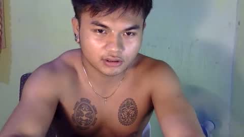 hunkyzeus online show from October 26, 5:12 pm