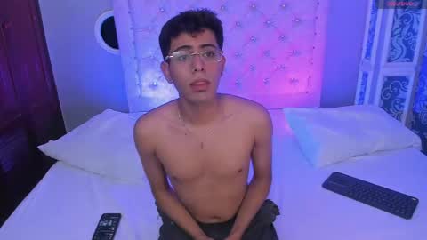 Lucas online show from May 24, 4:20 am