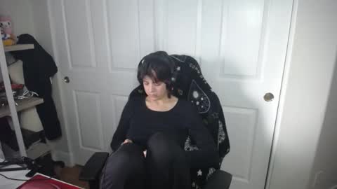 herma online show from December 11, 9:01 pm