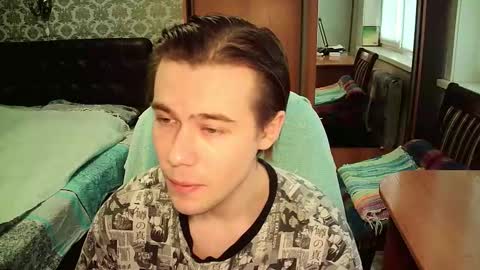 Tom online show from March 22, 2:15 am