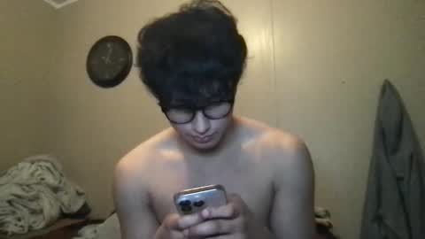 hyunluv online show from March 25, 4:03 pm