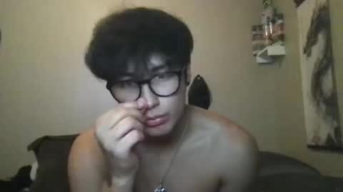 hyunluv online show from October 18, 8:18 am