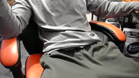 Snapshot of i_am_only_human chatting on December 15, 5:53 pm lucifer online show from December 15, 5:53 pm