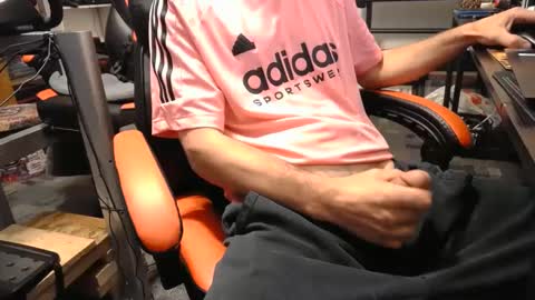 Snapshot of i_am_only_human chatting on September 26, 2:03 pm lucifer online show from September 26, 2:03 pm