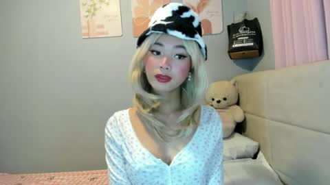 jek online show from June 23, 5:26 am