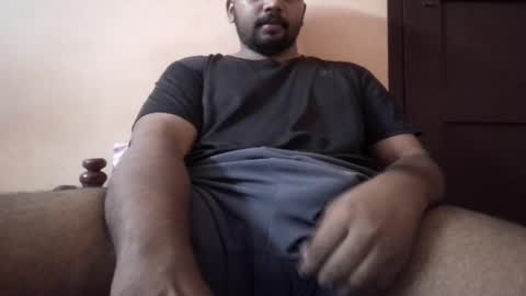 kira..... online show from April 27, 1:52 pm