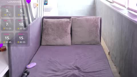 Dervindella online show from March 27, 8:26 am