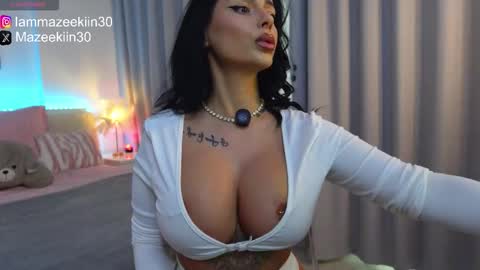 Maze online show from March 27, 1:56 pm