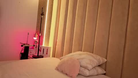 Nyxy online show from April 6, 11:33 am