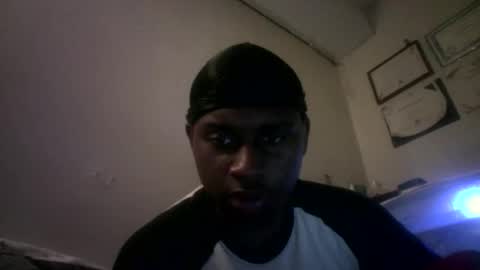 iamryan995442 online show from March 16, 8:13 pm