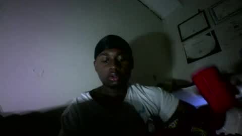 iamryan995442 online show from March 20, 10:37 pm