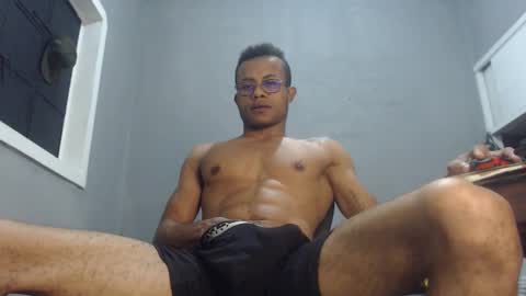 ian_tuner online show from December 23, 8:33 am