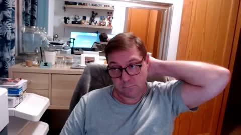 iangay13 online show from December 21, 8:04 pm