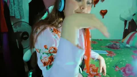 ansifia online show from February 14, 10:58 pm