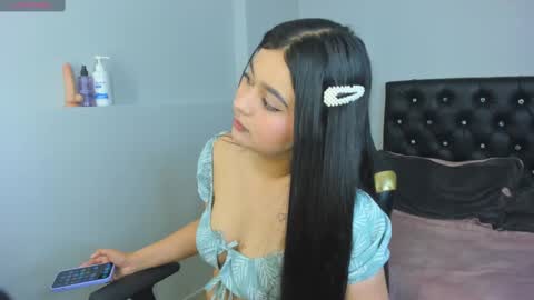 Isabella online show from November 19, 11:53 am