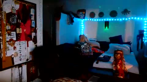 PMS online show from October 6, 10:11 am