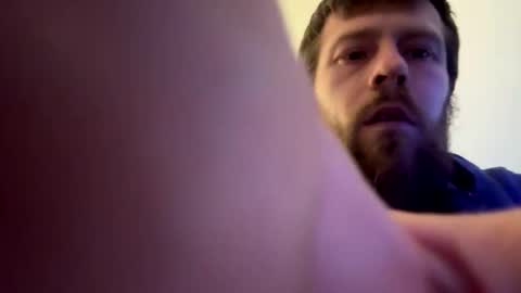 icantstayaway online show from November 9, 7:56 am