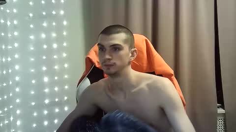 MAX online show from February 9, 5:11 pm