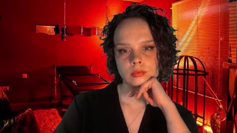 Nina online show from December 5, 2:33 am