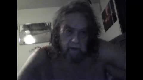 Snapshot of icu2try2xs2 chatting on December 27, 1:11 am icu2try2xs2 online show from December 27, 1:11 am