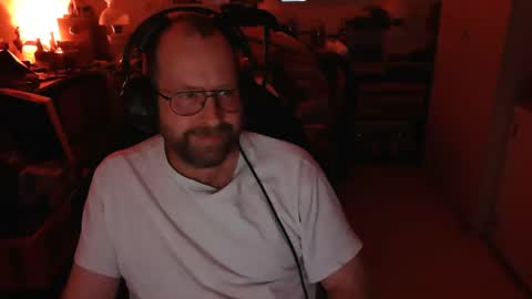 icum4ladies2021 online show from April 8, 4:15 am