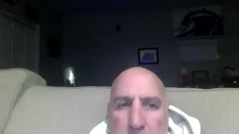 icumming online show from April 23, 1:02 am